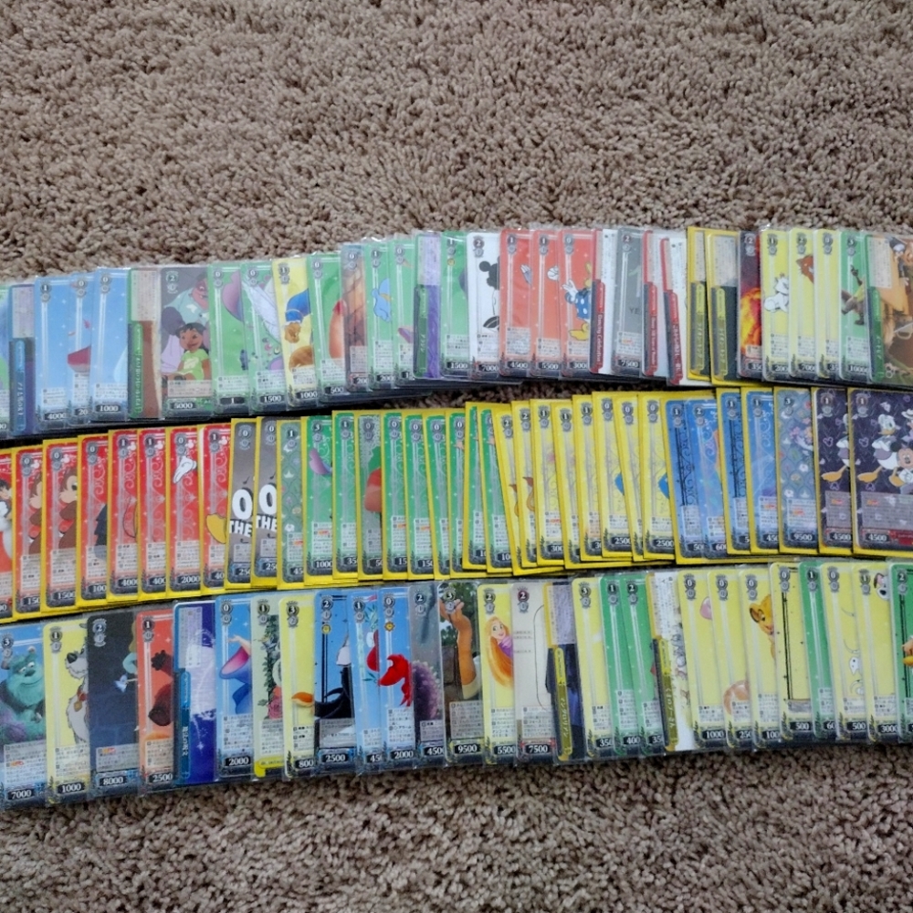 BEAUTIFUL 375 DISNEY 100 CARD Collection